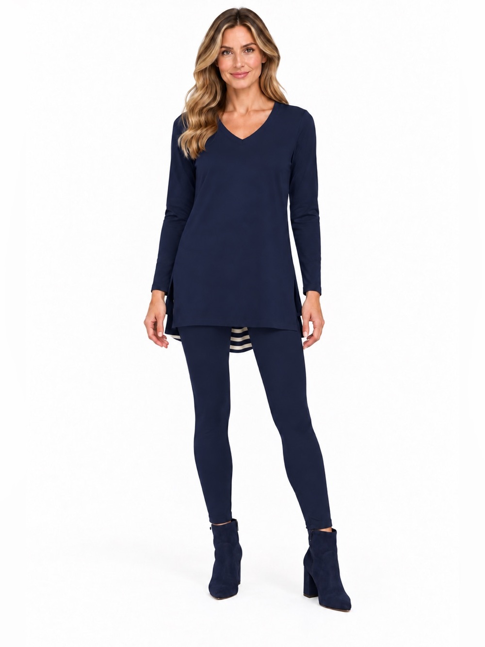 CAbi SZ XXS Navy/white V-Neck Long Sleeve Oversized Tunic/Bust 55”/27.5” Flat